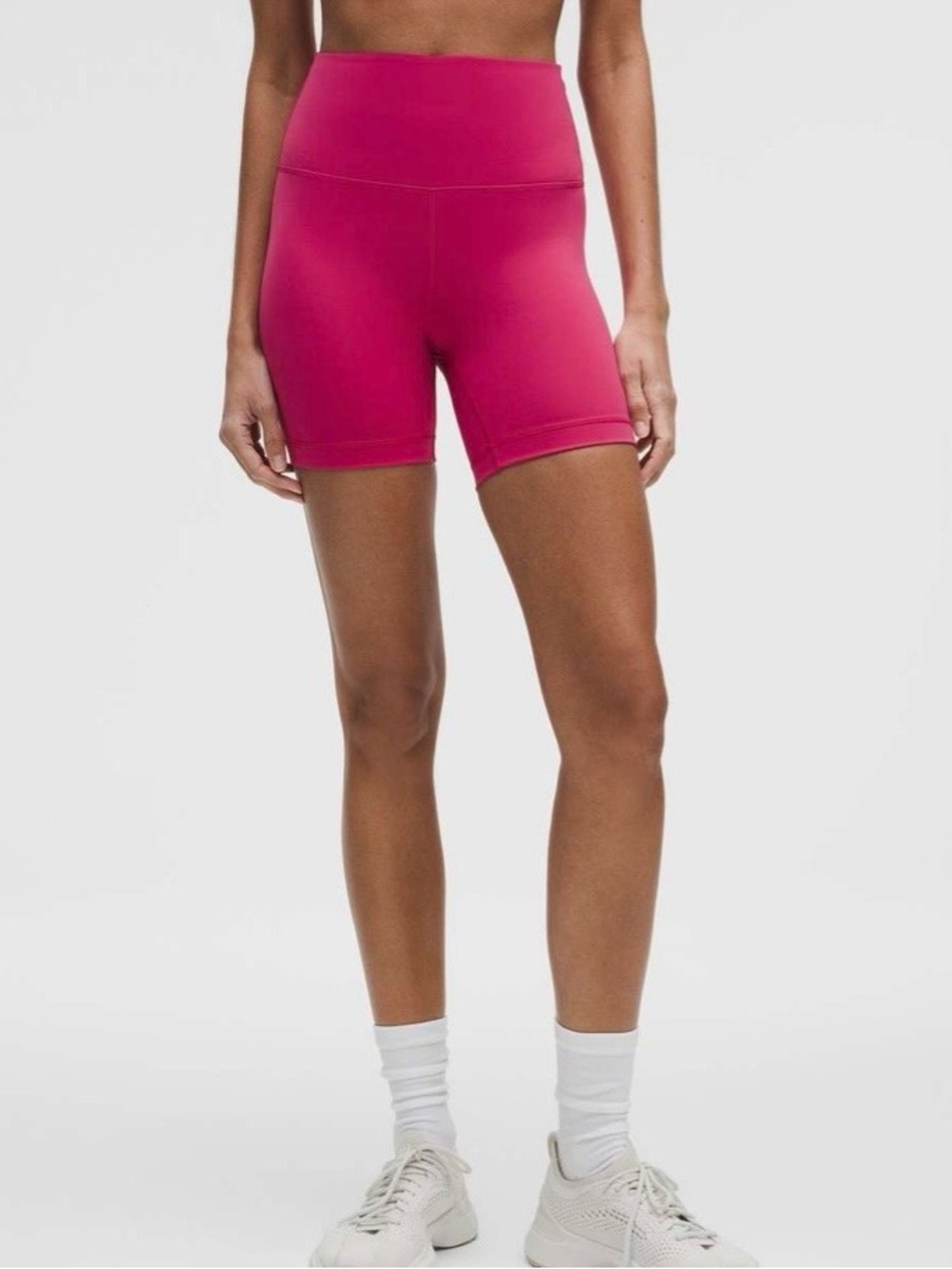Lululemon Wunder Train High-Rise Short 6"